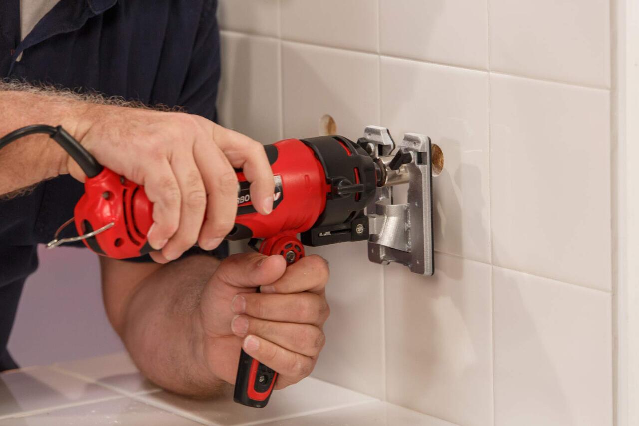 Sierra eléctrica multifunción